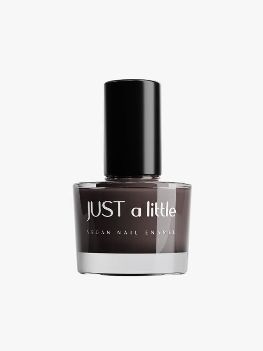 Blurred chaos dark nail polish, cosmoporto